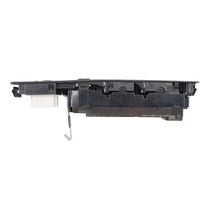 Mitsubishi Pajero Power Window <b>Switch</b> MR601856 Left Hand Drive <b>12V</b> Electric Auto <b>Switch</b> - Product Image 3