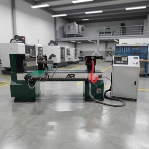 Tour à bois CNC multifonctionnel à changement automatique d'outil pour le tournage de bols, de pieds d'escalier et la transformation du bois - Product Image 1