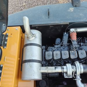 รถขุดไฮดรอลิกฮุนได R220HD 22 ตัน พร้อมเครื่องยนต์คัมมินส์ ปั๊ม และเกียร์ สำหรับงานเหมืองหินและงานก่อสร้างถนน - Product Image 3