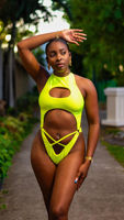 Maillot de bain une pièce découpé à pois néon avec logo personnalisé OEM ODM pour femme, idéal pour le carnaval de Trinité, coupe haute, push-up