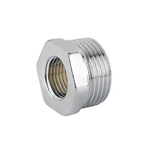 Conector Hexagonal Reductor de Latón Cromado 3/4 X 1/4 para Plomería - Product Image 1