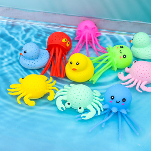 Juguetes de Verano, Nuevos Juguetes de Peluche TPR con Forma de Animales Pequeños, Pelota Absorbente de Agua, Juguete Antiestrés de Cangrejo para Bebés y Niños - Product Image 1