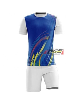 Uniforme de Fútbol Personalizado al por Mayor, Precio Económico, Calidad Premium, Uniforme de Fútbol Más Vendido para Unisex. - Product Image 1