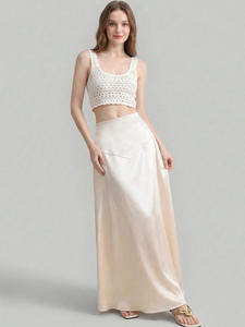 Jupe longue droite ample en satin, style européen et américain, collection automne 2026, vêtements pour femmes - Product Image 4