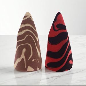 Esponja de Maquillaje en Forma de Lengua de Doble Color, Super Suave, Sin Látex, Tipo Cono, para Uso en Seco/Húmedo, Base de Maquillaje - Product Image 1