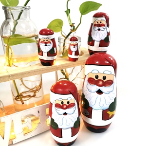 Juego de muñecas anidadas coloridas de recuerdo de Matryoshka de Navidad de madera tradicional rusa para niños - Product Image 2