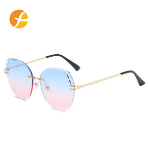 rb3025 sunglasses