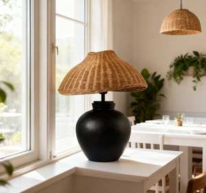 Lampada da Tavolo Retrò in Rattan, Vaso in Ceramica Carbonizzata in Legno Massello, Decorazione Antica per Hotel, Ristorante, Soggiorno, Camera da Letto, Comodino - Product Image 1