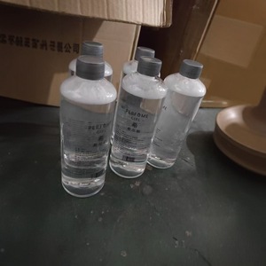 Aceite Aromático para Todas las Estaciones, 300 ml, Notas Frescas, Ambientador para el Hogar, Dormitorio y Auto - Product Image 4