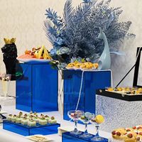 Présentoir de table à desserts de couleur personnalisable en acrylique moderne avec 8 étagères pour une utilisation intérieure/extérieure