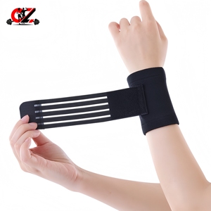 Ceinture de soutien lombaire CZFIT respirante, élastique et réglable. Il s'enroule autour de la taille et protège le dos - Product Image 6