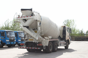 Fabbrica Della cina Faw 6x4 Mobile Camion Betoniera con Pompa - Product Image 6