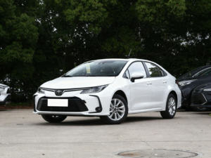 La <span class=keywords><strong>Toyota</strong></span> <span class=keywords><strong>Corolla</strong></span> 1.2T Elite Edition 2023 est une berline compacte. - Product Image 1