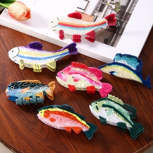 Pince <span class=keywords><strong>à</strong></span> cheveux personnalisée en acétate, motif poisson de dessin animé amusant, grande pince <span class=keywords><strong>à</strong></span> cheveux personnalisée en forme d'animal marin pour femmes - Product Image 1