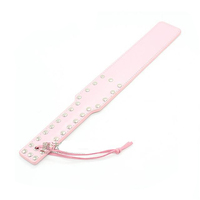 Pagaie de fessée en cuir à rivets avec long manche BDSM, passion pour les jeux sexuels en couple, amour, fessée