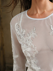 Nuova Collezione: Blusa Elegante da <span class=keywords><strong>Donna</strong></span> con Maniche Lunghe Trasparenti, Decorata con Perline e Paillettes Floreali su <span class=keywords><strong>Rete</strong></span> Trasparente - Product Image 6