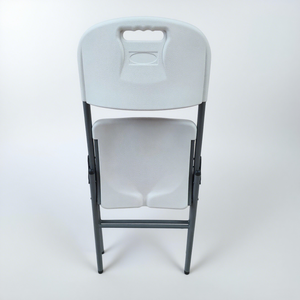كرسي قابل للطي خفيف الوزن ومقاوم للماء من البلاستيك HDPE للاستخدام الخارجي، سهل الحمل بتصميم عصري للأنشطة والحفلات - Product Image 5