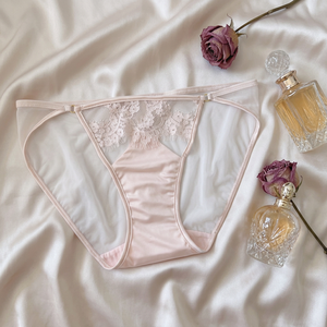 Culottes élégantes en satin de luxe pour femmes, taille mi-haute, couleur unie, respirantes, séchage rapide, avec logo à la taille, en dentelle et maille, vente en gros - Product Image 2