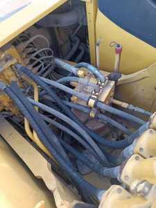 Komatsu pelleteuse pc220 de 22 tonnes d'occasion sur chenilles dans un godet à Dubaï - Product Image 6