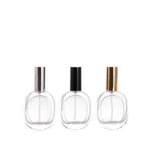 Botella de Perfume de Vidrio Transparente de 50 ml, Recargable, para Viaje, Envase Cosmético con Logotipo Personalizado - Product Image 4