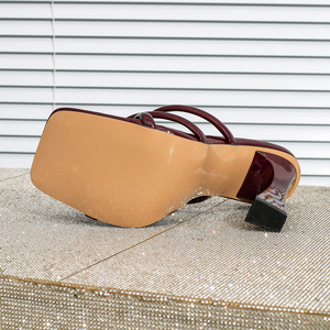 <span class=keywords><strong>Sandali</strong></span> da <span class=keywords><strong>Donna</strong></span> con Tacco Alto di Alta Qualità, Punta Quadrata, Tacco Spesso, Suola in <span class=keywords><strong>Gomma</strong></span>, Stile Sexy e alla Moda, per Matrimoni - Product Image 6