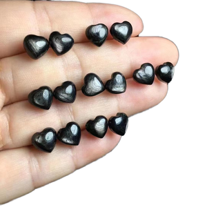 Turquesa de Madagascar, Piedras Preciosas de Cristal Natural, Colgantes Pulidos con Corte de Corazón y Efecto de Fuego/Color Play - Product Image 1
