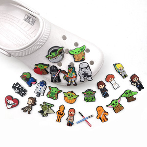Hot Sale Cartoon Yoda Clog Shoe Decorations Detachable DIY Popular <strong>Wars</strong> <strong>Star</strong> Soft Rubber <strong>Charms</strong> for Party Master Yoda <strong>Charms</strong> - Product Image 3