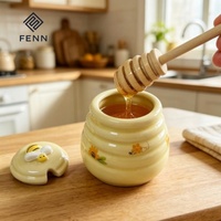 FENN Handbemalter Keramik-Honigtopf mit Bienen-Deckel und Holzlöffel, glasiertes Honigglas, individuelles Logo, OEM, direkt ab Werk