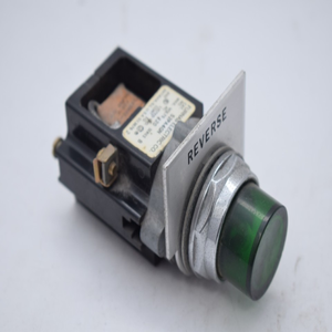 Nuevo Transformador <span class=keywords><strong>de</strong></span> Luz Piloto PLC 52PA4GN Original, Tipo 120VAC, Lente Verde, Mejor Precio - Product Image 1