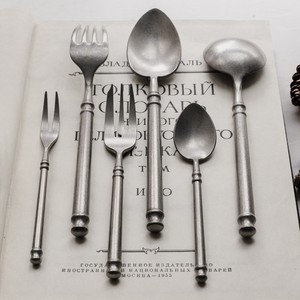 Cubiertos <span class=keywords><strong>de</strong></span> Diseño Minimalista Moderno con Acabado Mate Vintage en Acero Inoxidable 18/10 para <span class=keywords><strong>Mesa</strong></span> <span class=keywords><strong>de</strong></span> Estilo Nórdico - Product Image 2