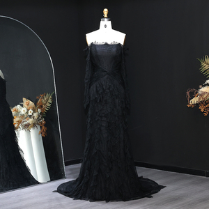 Abito da sera Sharon Said SF519 <span class=keywords><strong>nero</strong></span> in pizzo con spalle scoperte e <span class=keywords><strong>maniche</strong></span> <span class=keywords><strong>lunghe</strong></span> a sirena per donna, abito da ballo arabo per matrimonio - Esaurito - Product Image 4