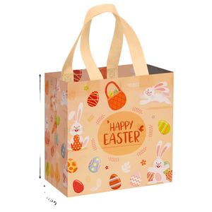 Sacs cadeaux de Noël en polyester pliables personnalisés de capacité moyenne, réutilisables, imperméables, avec poignées, en tissu non tissé - Product Image 1