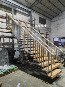 <span class=keywords><strong>Escalera</strong></span> de peldaño de madera, viga de acero al carbono, <span class=keywords><strong>dos</strong></span> largueros, <span class=keywords><strong>escalera</strong></span>, pasamanos de vidrio para interiores, escalón de madera, escaleras de metal rectas - Product Image 5