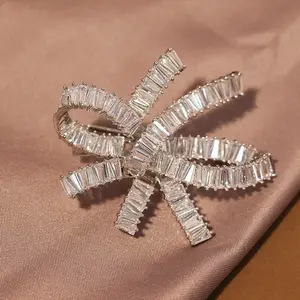 Jachon New Gorgeous Bow Tie Bouquet Brooch Pin hot selling golden supplier coat brooch wedding Clear Zircon Crystal Brooches