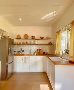 บังกะโลสำหรับครอบครัวแสนสบายในเทพนิยาย-บ้านสำเร็จรูปการตกแต่งโทนสีอบอุ่น - Product Image 2