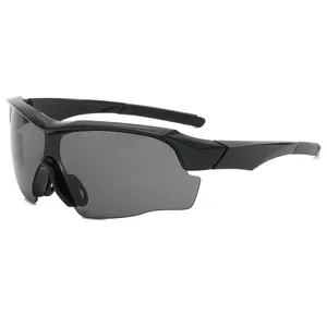 Nouvelles lunettes de soleil de sport UV400 pour hommes et femmes Lunettes de cyclisme à monture PC optiquement correcte pour l'extérieur et le sport