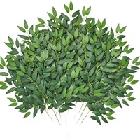 Tanaman dan Bunga Hijau Artificial Grosir (Daun Willow Eucalyptus) Dekorasi Rumah Rangkaian Bunga-Bahan Plastik/Kain Anyaman
