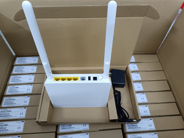 HW English Firmware HG8546M Gpon Xpon 1GE+3FE+1Tel+USB+Wifi New Modem Router Optical Network Onu Ont