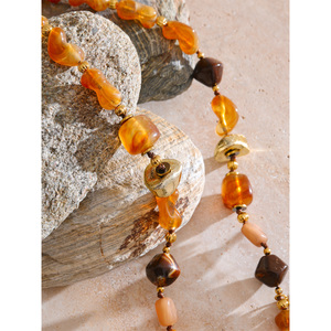 JINYOU 599 otoño Color ámbar cuentas de plástico piedra Natural estilo diseño acrílico cuentas de acero inoxidable girasol colgante collar - Product Image 3