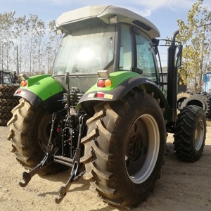 Tracteurs d'occasion Deutz Fahr DF1704 170hp 4x4wd Machine agricole équipement agricole Tracteur à roues allemand chargeur frontal - Product Image 5