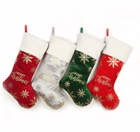 Chaussette de Noël en peluche à motif flocon de neige, imprimé métallique, broderie Lurex dorée