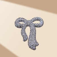 Lot de breloques décoratives entièrement ornées de rubans et de strass pour coques de téléphone, étuis pour iPad, ornements et créations DIY Kawaii