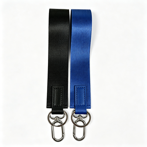 Nouveaux porte-clés légers en polyester et alliage de zinc, ornements transfrontaliers pour sacs et vêtements, pendentifs personnalisés pour bracelets et cordons de poignet - Product Image 4
