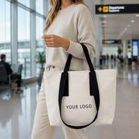 Sac en toile avec impression sérigraphiée et poignées contrastées noires, sac de transport réutilisable pour les événements sur le campus, les marchés et les sorties du week-end