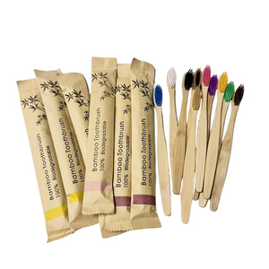 Sikat Gigi Bambu Putih untuk Dewasa Bulu Lembut Biodegradable dan Ramah Lingkungan Sekali Pakai untuk Penggunaan di Rumah - Product Image 1