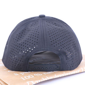 Atlético resistente al agua hombres impermeable <span class=keywords><strong>Golf</strong></span> sombrero agujero corte láser perforado 5 paneles poliéster gorras de béisbol con logotipo personalizado - Product Image 5