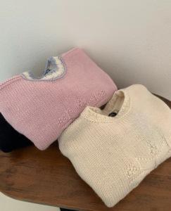 Wholesale Custom Women's Preppy Long Sleeve Crochet <b>Cable</b> Pullover Sweet Jacquard Print Front Logo Silk <b>Sweater</b> Top for Winter - Product Image 6