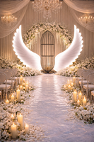 Décor de scène de mariage avec ailes d'ange illuminées, arche en cage à oiseaux, présentoir événementiel, design personnalisé