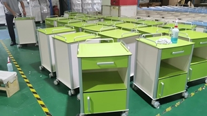 طاولة طعام طبية للبيع بالجملة قابلة للنقل قابلة للتعديل للمريض طاولة بجانب المستشفى - Product Image 5