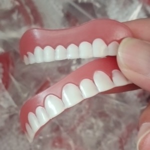 Prótesis Dental Superior/Inferior de Silicona Carillas de Sonrisa Perfecta Pasta para Dentaduras Herramientas de Higiene Oral Dientes Falsos Cosméticos para Sonreír - Product Image 2